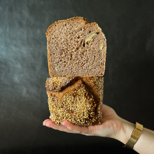 Orzesznik Bio 450gr. - chleb orkiszowy z orzechami
